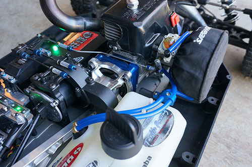 Losi 5ive T - FFRC High Flow TGN Fuel Clamp