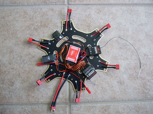 DJI F550 Flame Wheel Multirotor - The Build